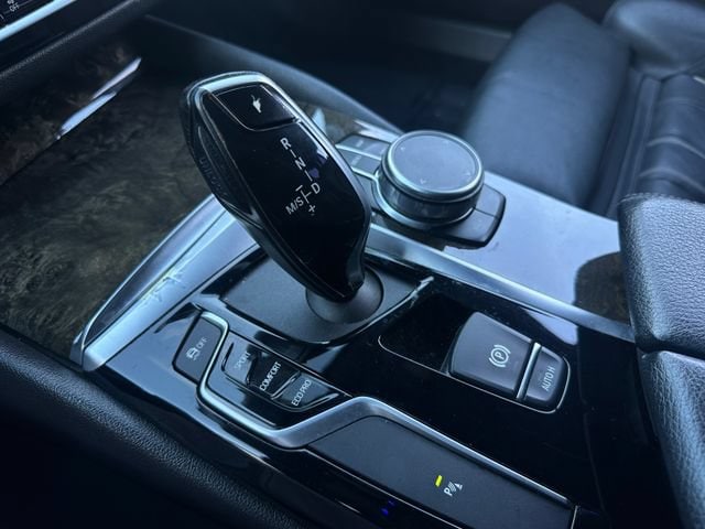 2019 BMW 5 Series 540i - Photo 29