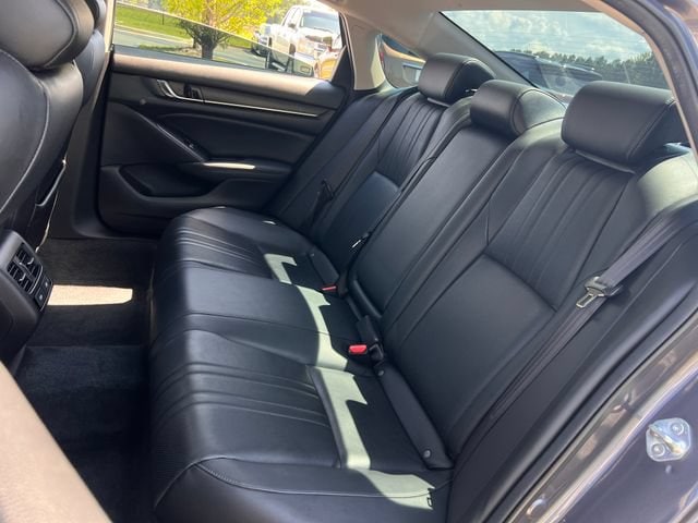 2022 Honda Accord EX-L - Photo 19