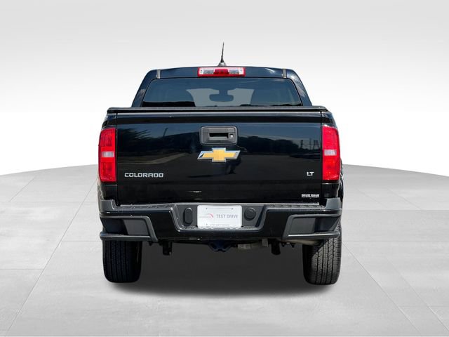 2017 Chevrolet Colorado LT photo 3