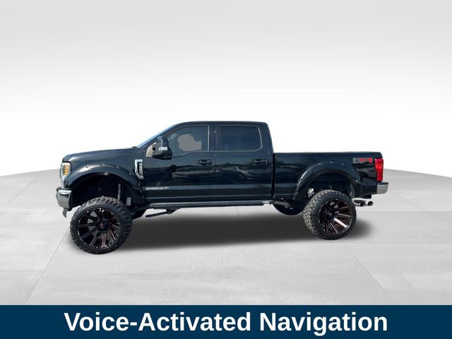 2018 Ford F-250 Lariat photo 2