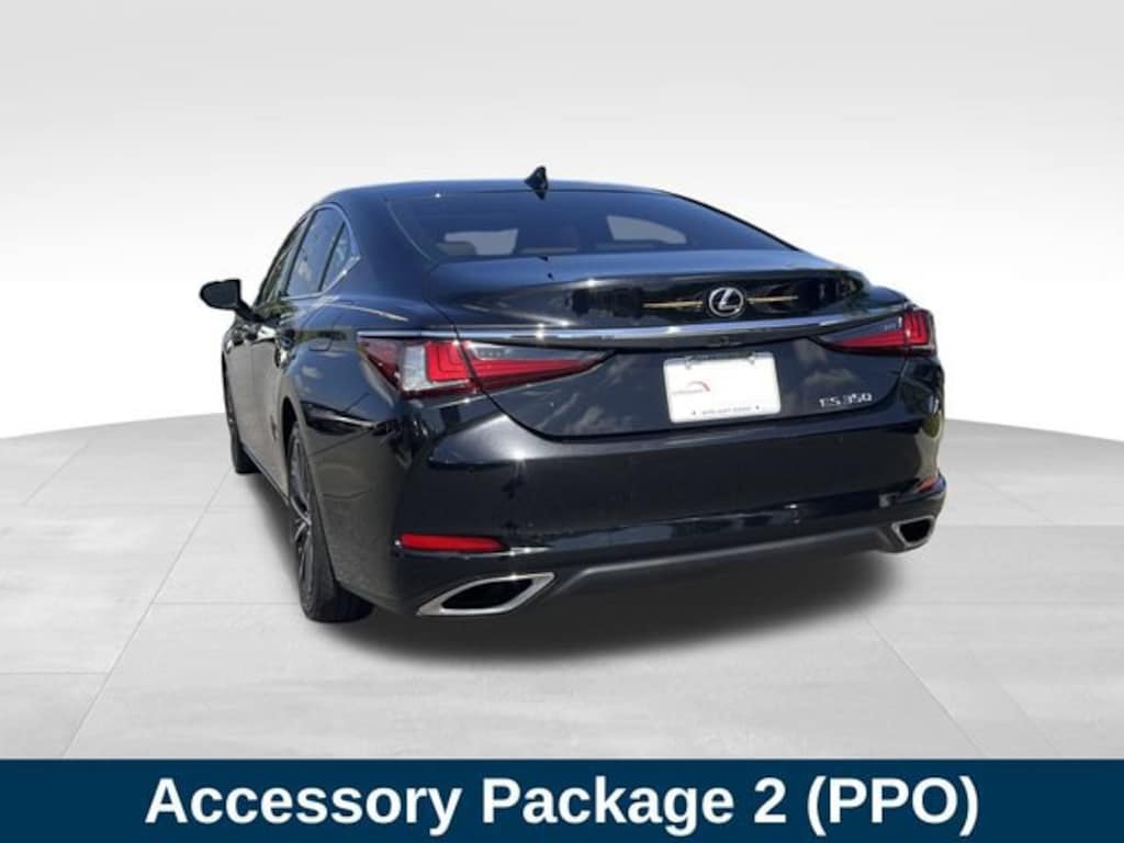 Used 2022 Lexus ES 350 Sedan