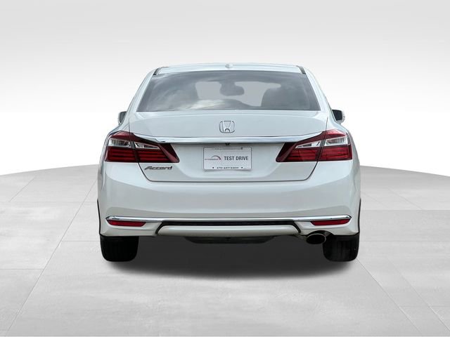 2016 Honda Accord EX-L photo 3