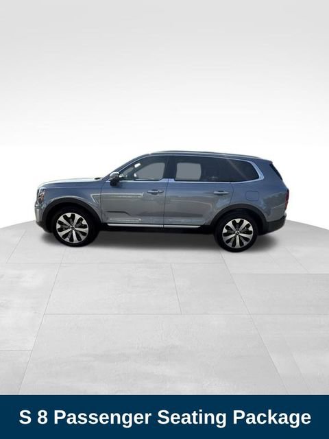 2020 Kia Telluride S photo 2