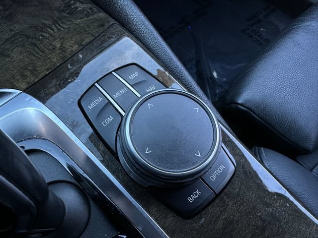 2019 BMW 5 Series 540i - Photo 30
