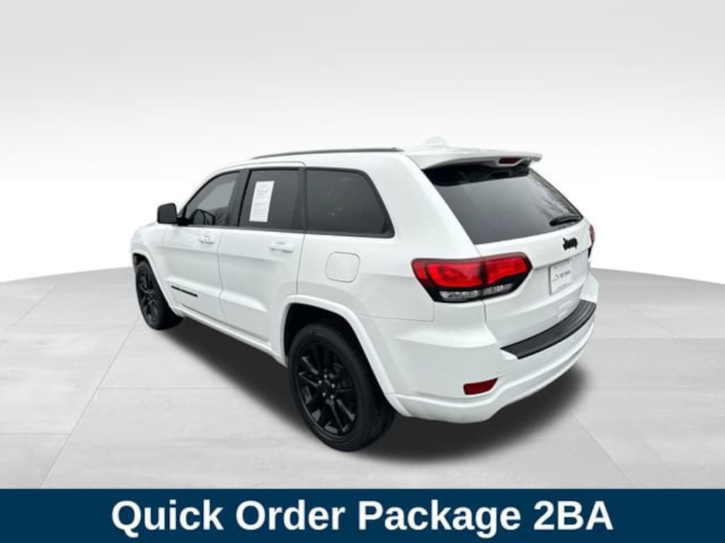 Used 2019 Jeep Grand Cherokee Altitude Altitude 4x2