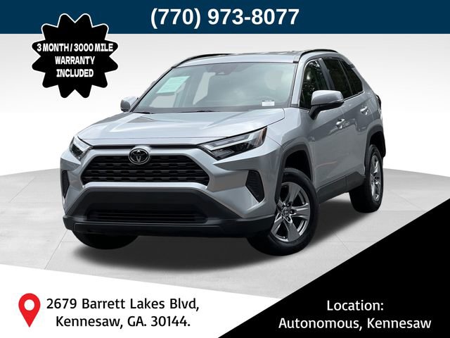 2024 Toyota RAV4 XLE's photo