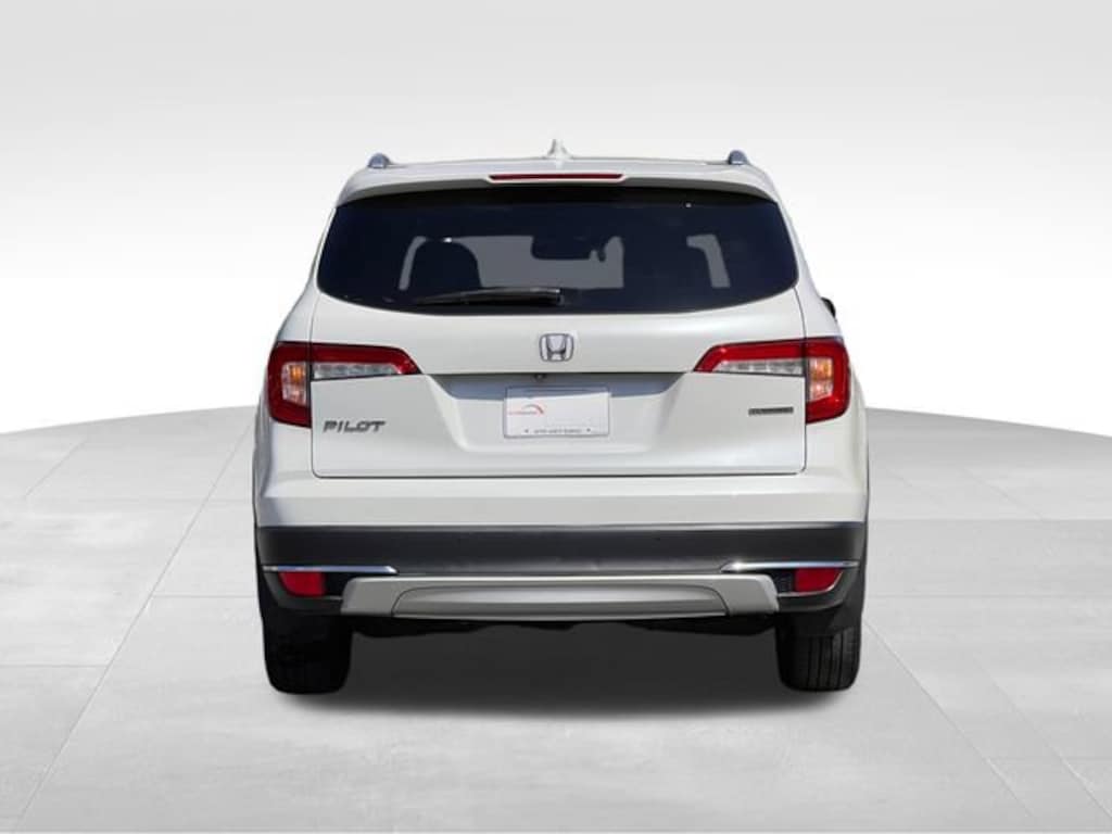 Used 2020 Honda Pilot Touring 7 Passenger FWD SUV