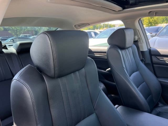 2022 Honda Accord EX-L - Photo 32