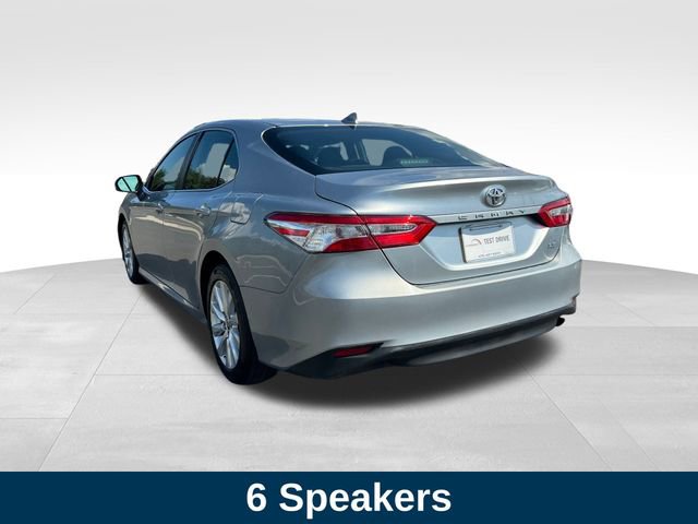 2020 Toyota Camry LE photo 2
