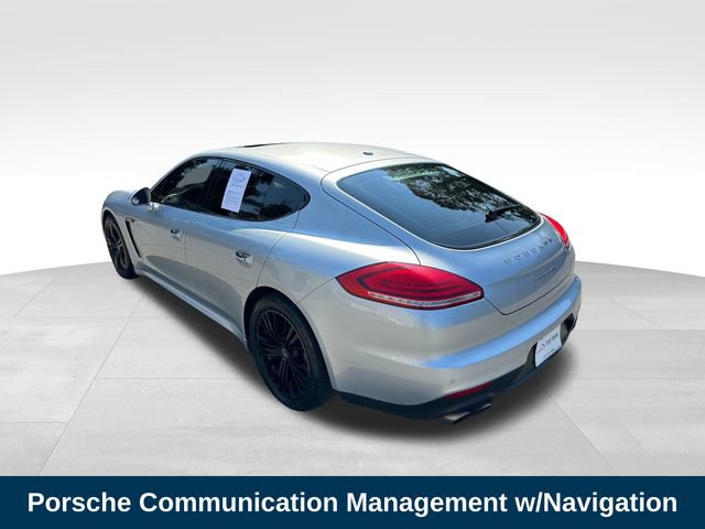 2015 Porsche Panamera 4S photo 2