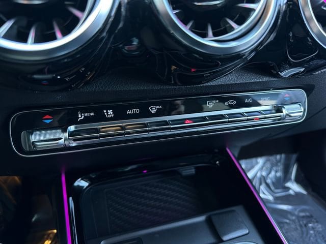 2024 Mercedes-Benz GLB Base - Photo 35