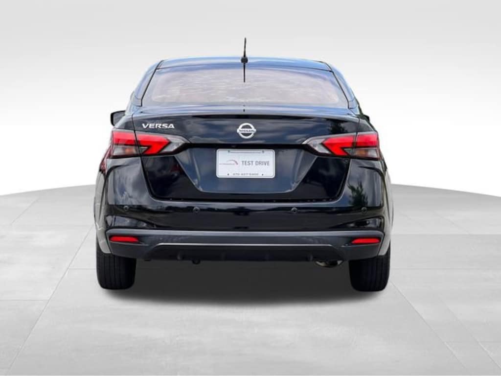 Used 2020 Nissan Versa 1.6 S Sedan