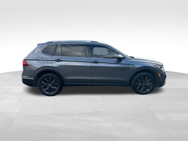 2023 Volkswagen Tiguan SE photo 4