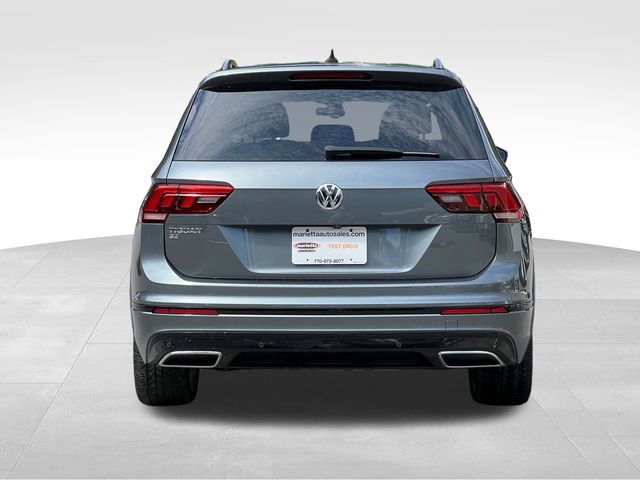 2021 Volkswagen Tiguan R-Line Black SEL photo 2