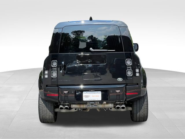 2022 Land Rover Defender V8 photo 4
