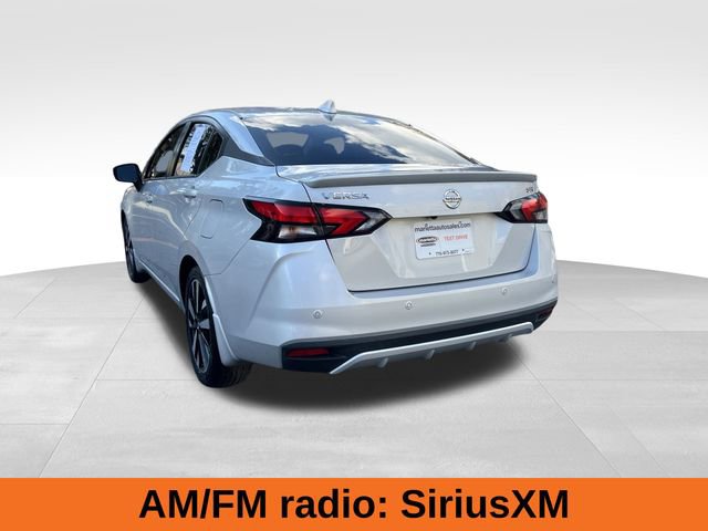 2022 Nissan Versa SR photo 3
