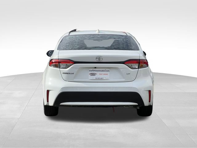 2021 Toyota Corolla LE photo 4