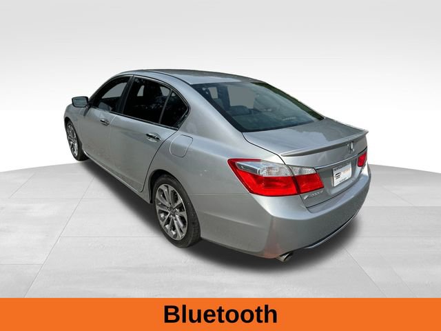 2015 Honda Accord Sport photo 2