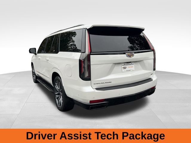 2021 Cadillac Escalade ESV Sport photo 3