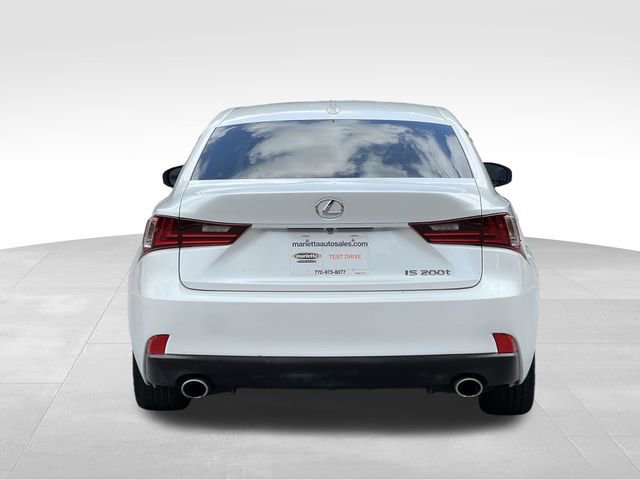 2016 Lexus IS 200t photo 4