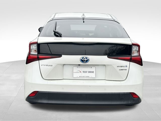 2019 Toyota Prius Limited photo 4