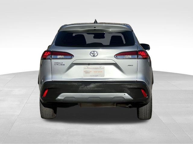 2024 Toyota Corolla Cross L photo 4