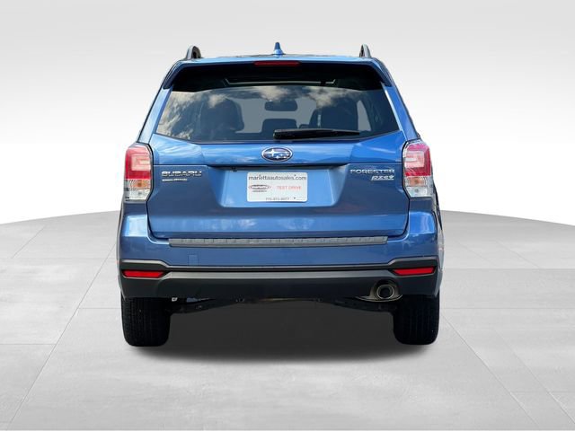 2017 Subaru Forester 2.5i Limited photo 3
