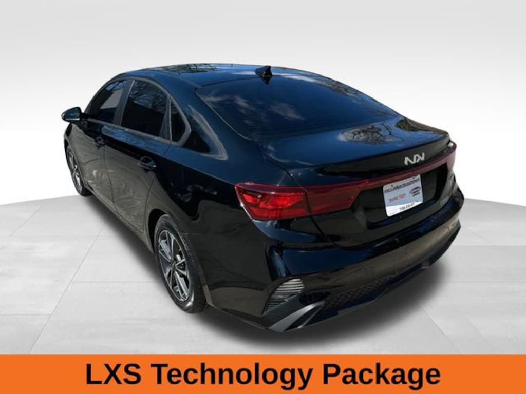 Used 2023 Kia Forte LXS Sedan