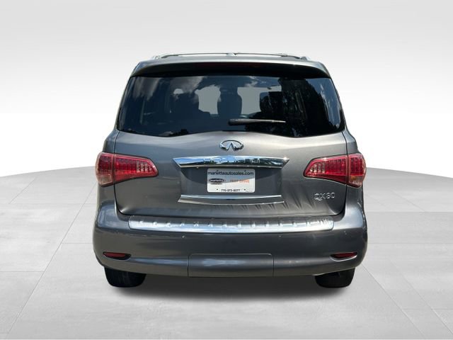 2016 Infiniti QX80 photo 2