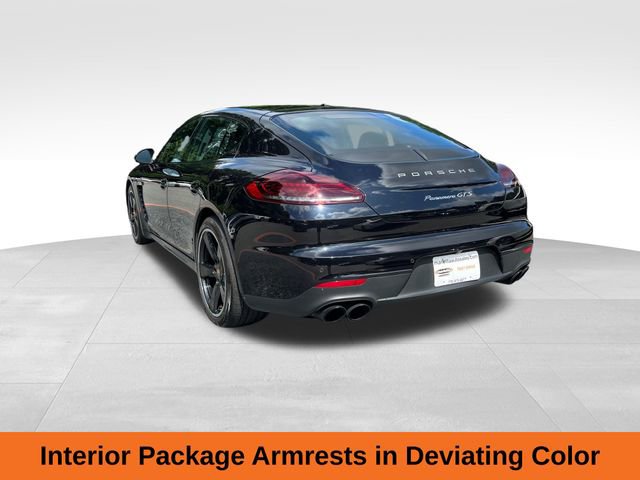 2016 Porsche Panamera GTS photo 3