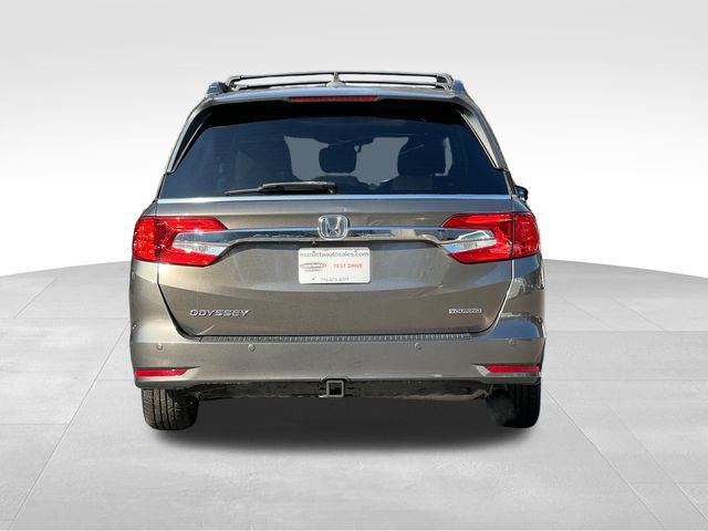 2019 Honda Odyssey Touring photo 4