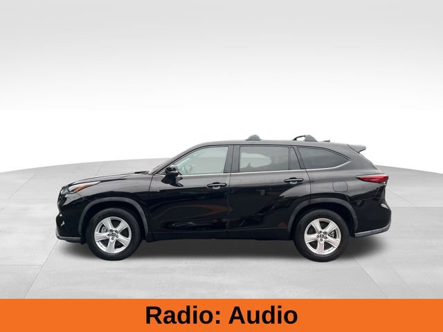 2021 Toyota Highlander L photo 2