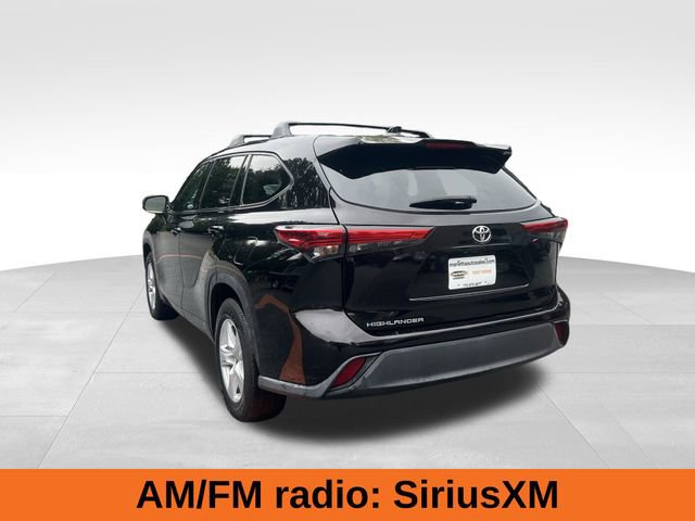 2021 Toyota Highlander L photo 3