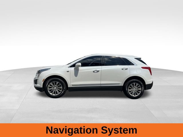 2019 Cadillac XT5 Luxury photo 2