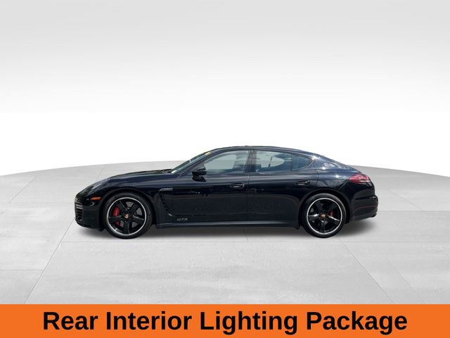2016 Porsche Panamera GTS photo 2