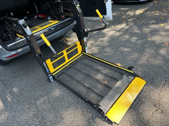 2021 Mercedes-Benz Sprinter Passenger Van Base - Photo 32