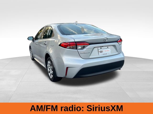 2025 Toyota Corolla LE photo 3
