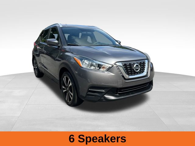 2019 Nissan Kicks SV photo 2