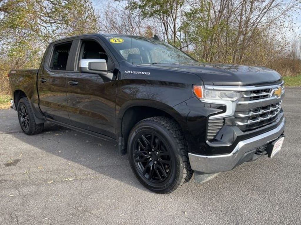 Used 2022 Chevrolet Silverado 1500 LT Truck Crew Cab