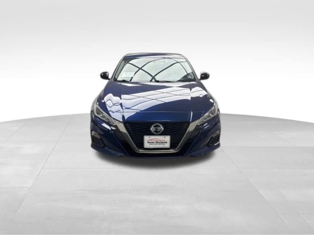 Used 2019 Nissan Altima 2.5 SR Sedan