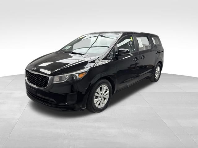 2018 Kia Sedona L photo 2