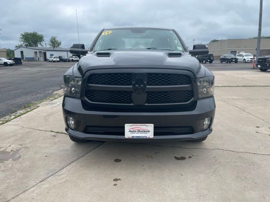 Used 2019 Ram 1500 Classic Express Truck Crew Cab