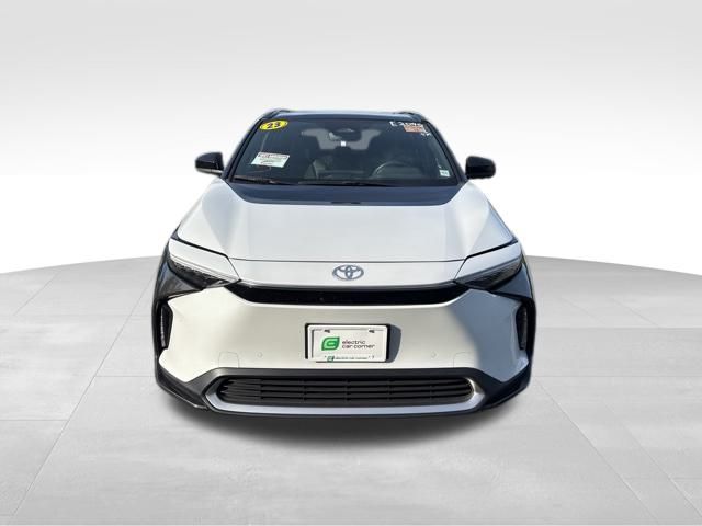 2023 Toyota bZ4X XLE photo 2