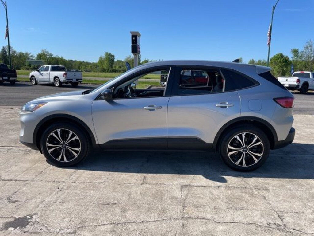Used 2021 Ford Escape SE SUV