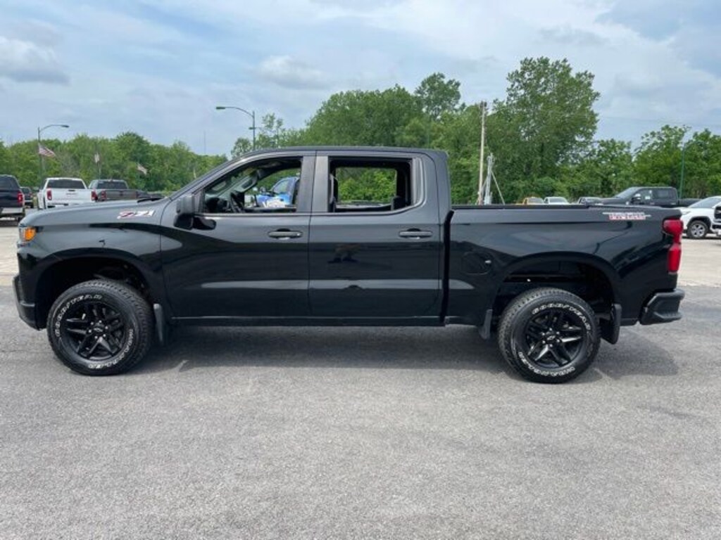 Used 2019 Chevrolet Silverado 1500 Custom Trail Boss Truck Crew Cab