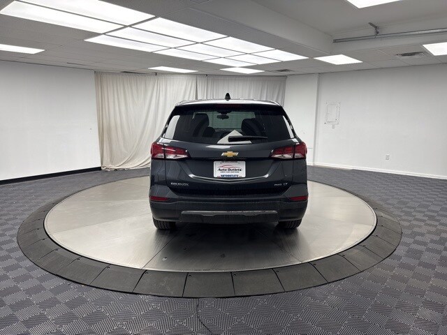 2022 Chevrolet Equinox LT photo 3