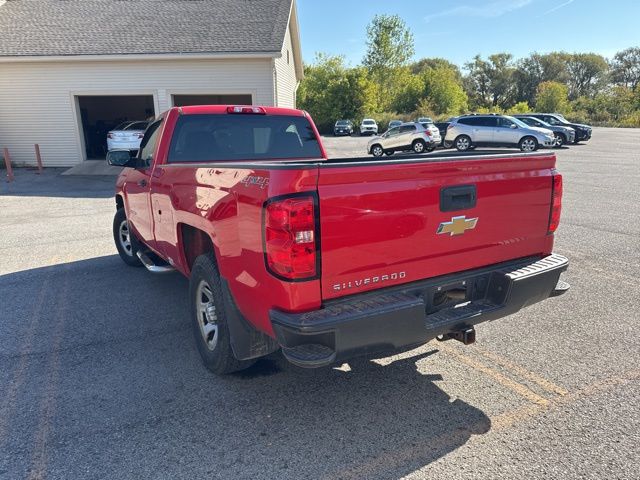 2017 Chevrolet Silverado 1500 photo 3