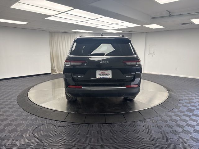 2022 Jeep Grand Cherokee Limited photo 2