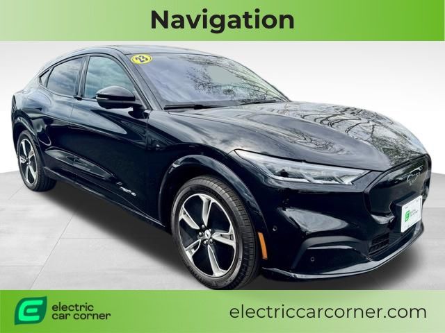 2023 Ford Mustang-Mach-e Premium's photo