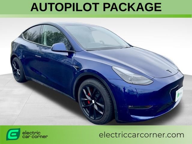 2023 Tesla Model Y Performance Dual Motor All-Wheel Drive's photo